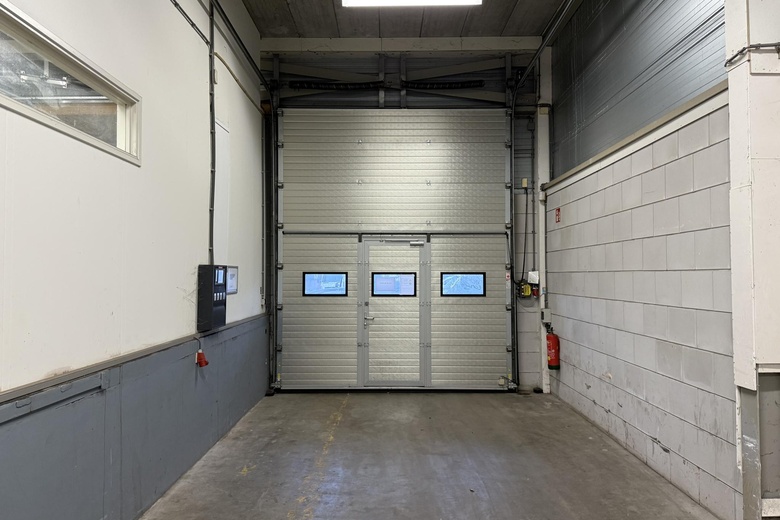 BedrijfsruimteaanDonk 5<br/> inBarendrecht BedrijfsruimteaanDonk 5<br/> inBarendrecht