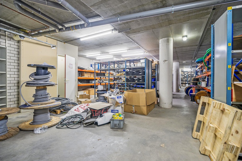 BedrijfsruimteaanKerkstraat 11<br/> inVorstenbosch BedrijfsruimteaanKerkstraat 11<br/> inVorstenbosch