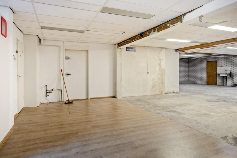 WinkelruimteaanOldenzaalsestraat 411<br/> inHengelo