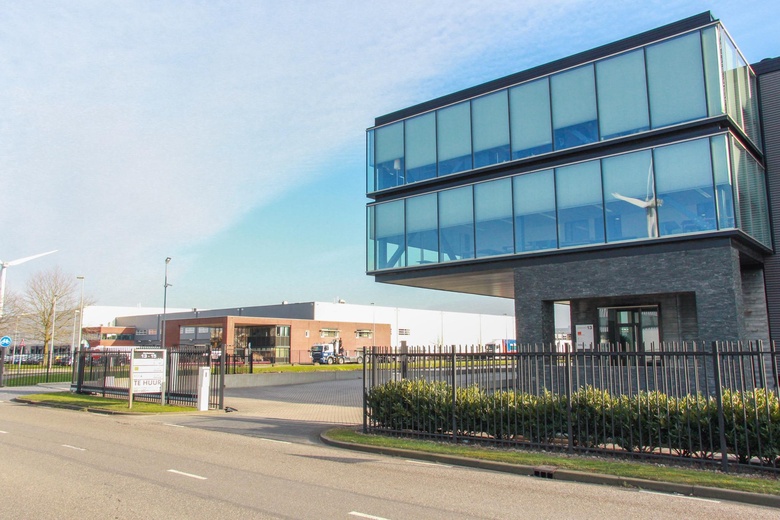 KantoorruimteaanDistributieweg 13<br/> inWaddinxveen