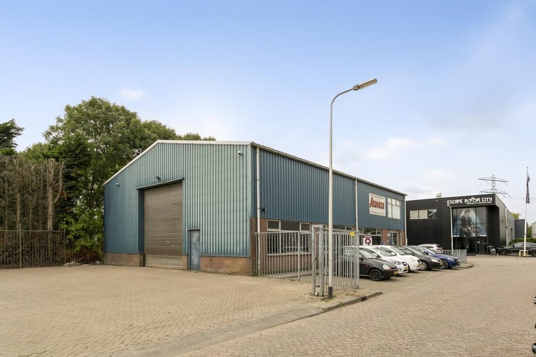 BedrijfsruimteaanAmbachtsstraat 11<br/> inPoortugaal