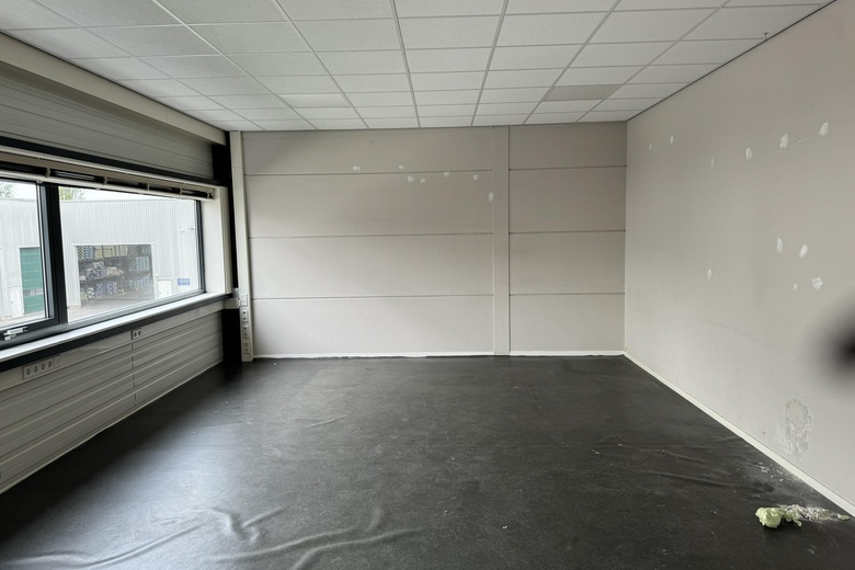 Bedrijfsruimteaan's-Gravenweg 318 - 334<br/> inNieuwerkerk aan den IJssel