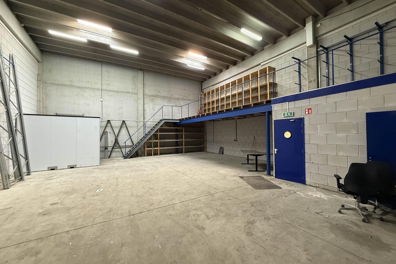 BedrijfsruimteaanVimmerik 2 D<br/> inNieuwkuijk