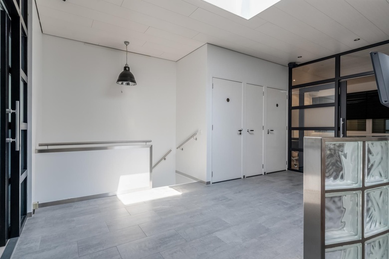 BedrijfsruimteaanSniep 103<br/> inDiemen