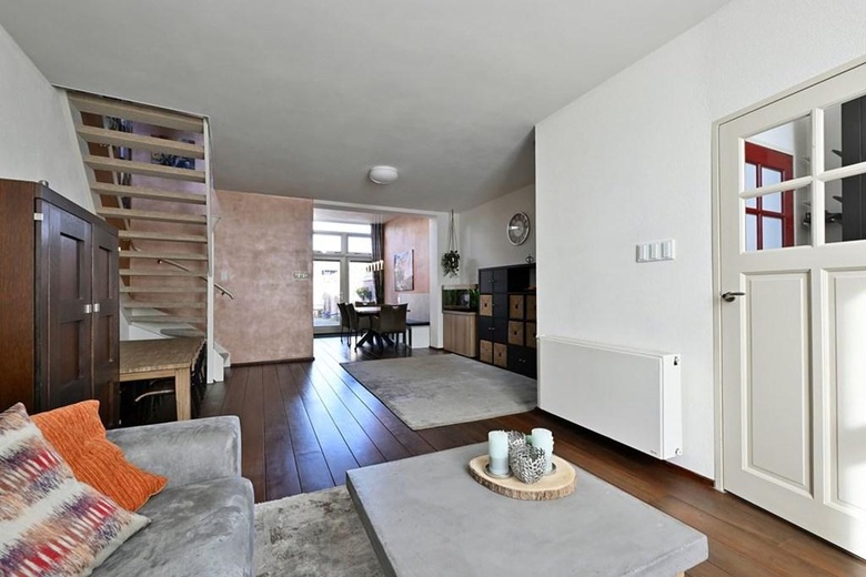 BedrijfsruimteaanLaarstraat 59<br/> inTilburg BedrijfsruimteaanLaarstraat 59<br/> inTilburg