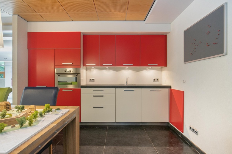 KantoorruimteaanGildenveld 8<br/> inZeewolde KantoorruimteaanGildenveld 8<br/> inZeewolde