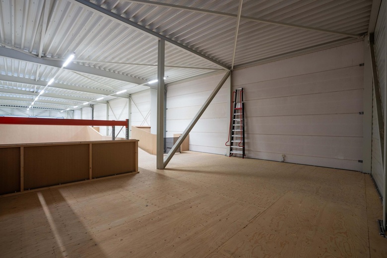 BedrijfsruimteaanOslostraat 50<br/> inSittard BedrijfsruimteaanOslostraat 50<br/> inSittard