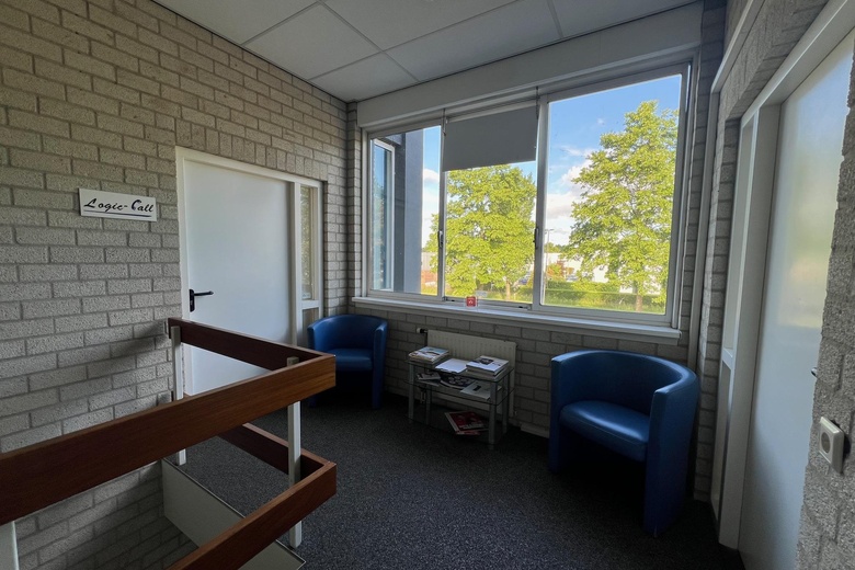 KantoorruimteaanSaffierborch 6 B<br/> inRosmalen KantoorruimteaanSaffierborch 6 B<br/> inRosmalen