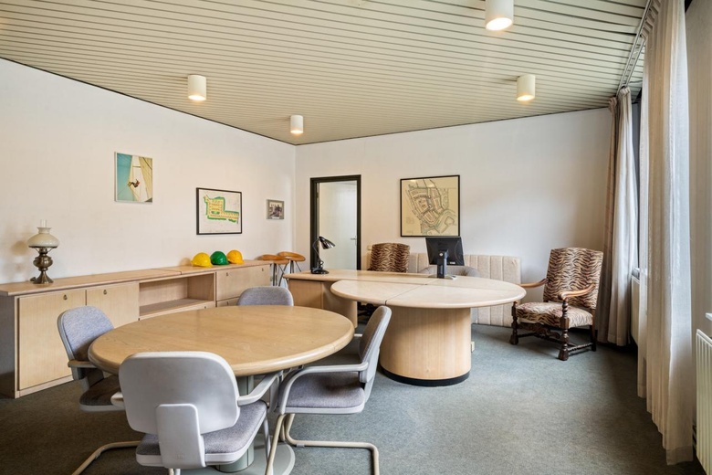 WinkelruimteaanKaaistraat 25<br/> inSteenbergen WinkelruimteaanKaaistraat 25<br/> inSteenbergen
