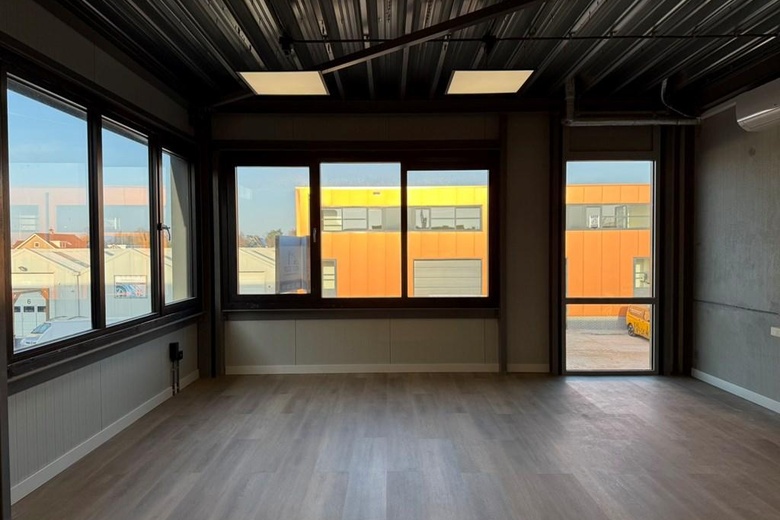 BedrijfsruimteaanAfmijnstraat 19<br/> inAmstelveen