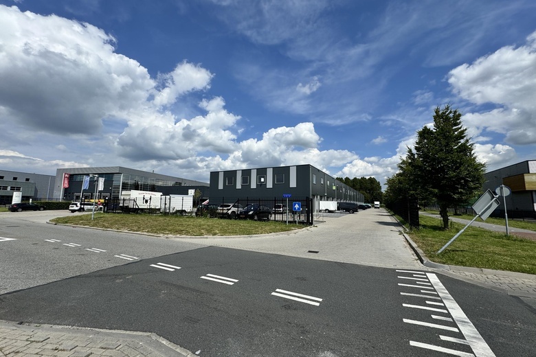 BedrijfsruimteaanKoningsbeltweg 35 L<br/> inAlmere