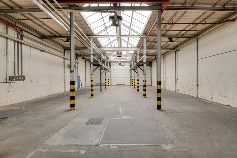 BedrijfsruimteaanIndustriedwarsweg 7<br/> inEtten-Leur BedrijfsruimteaanIndustriedwarsweg 7<br/> inEtten-Leur