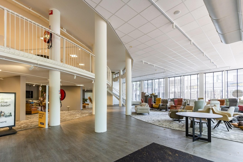 WinkelruimteaanGroest 77<br/> inHilversum WinkelruimteaanGroest 77<br/> inHilversum