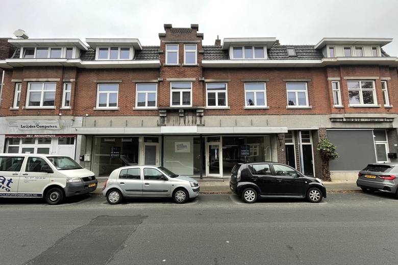 Bekijk foto Winkelruimte aan de Gasthuisstraat 11 in Tegelen