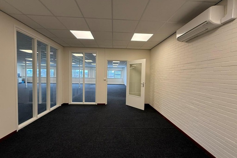 BedrijfsruimteaanPoelweg 40<br/> inDe Kwakel