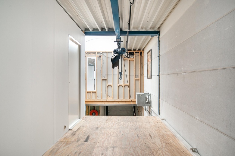 Bekijk foto 20 in  aan de  in 