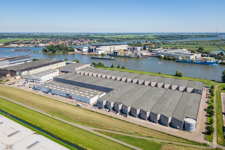 BedrijfsruimteaanRingdijk 374 - 378<br/> inRidderkerk BedrijfsruimteaanRingdijk 374 - 378<br/> inRidderkerk