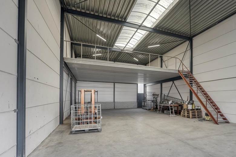 BedrijfsruimteaanGieterij 74<br/> inNoordwijkerhout