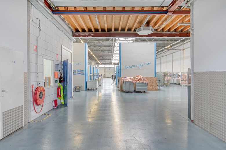 BedrijfsruimteaanIndustrieweg 10<br/> inAlphen aan den Rijn BedrijfsruimteaanIndustrieweg 10<br/> inAlphen aan den Rijn