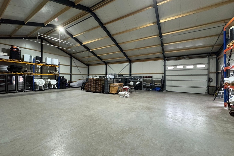 BedrijfsruimteaanDopheiweg 1<br/> inHeeswijk