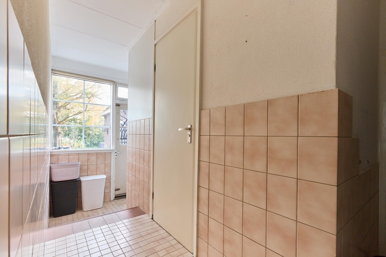 BedrijfsruimteaanHelderseweg 50<br/> inAlkmaar