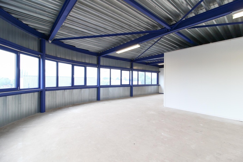 BedrijfsruimteaanBoezemweg 23 a<br/> inPijnacker BedrijfsruimteaanBoezemweg 23 a<br/> inPijnacker