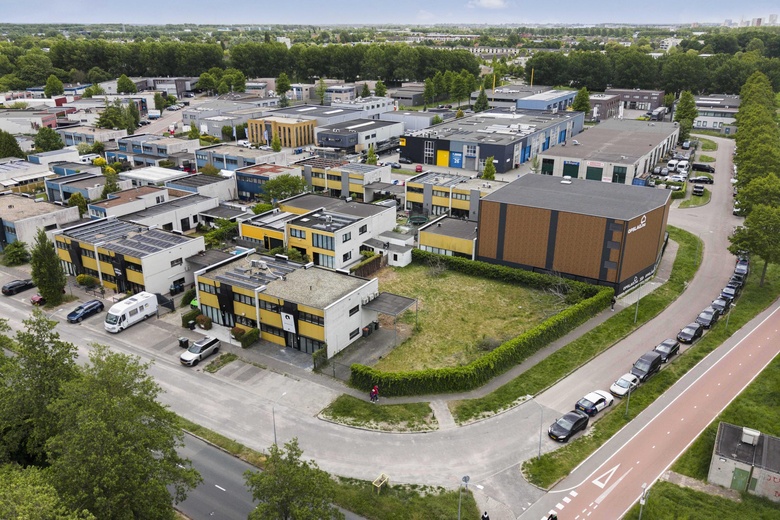 BedrijfsruimteaanOperetteweg 74<br/> inAlmere