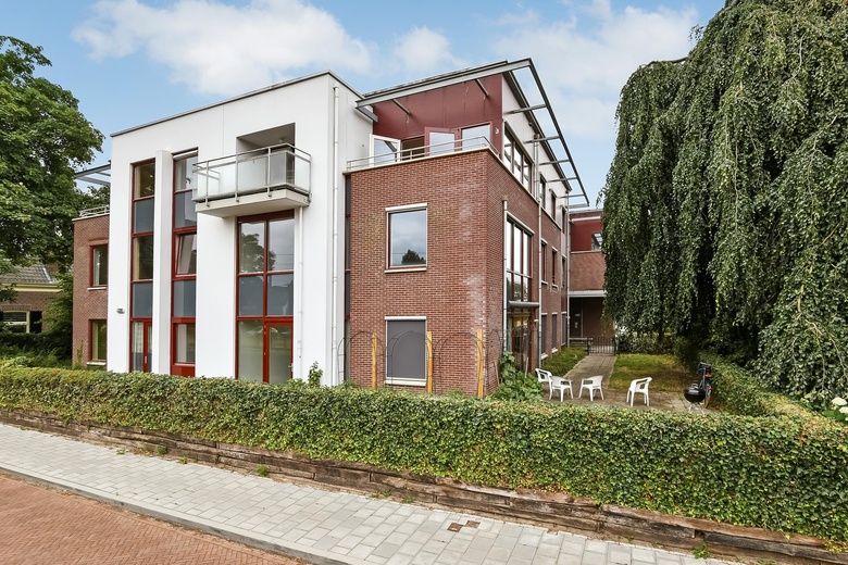 Bekijk foto Zorg aan de Kastanjelaan 6 in Velp