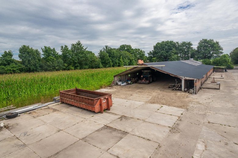 BedrijfsruimteaanLimburglaan 4<br/> inSomeren