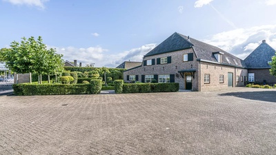 Bekijk foto 4 in  aan de  in 