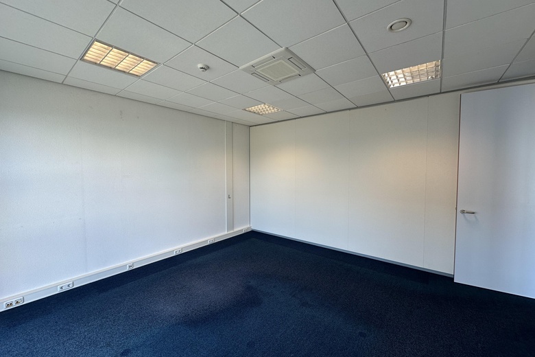 KantoorruimteaanEmoeweg 5<br/> inLelystad KantoorruimteaanEmoeweg 5<br/> inLelystad
