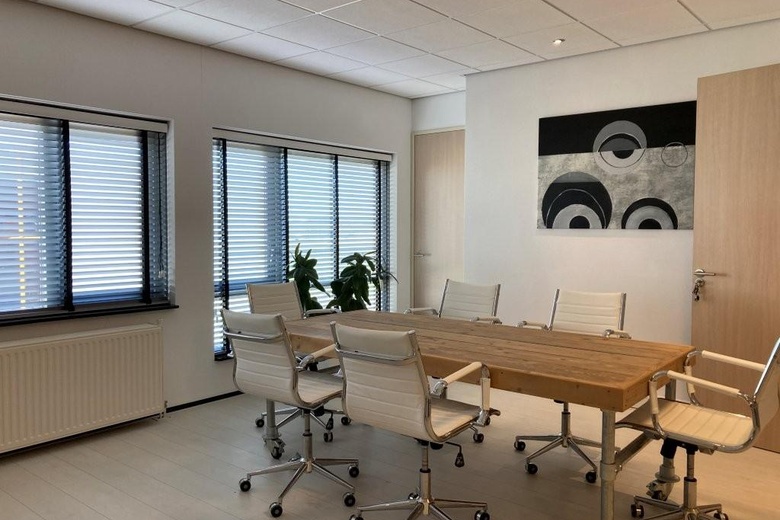 BedrijfsruimteaanSchuit 16 G<br/> inOudkarspel