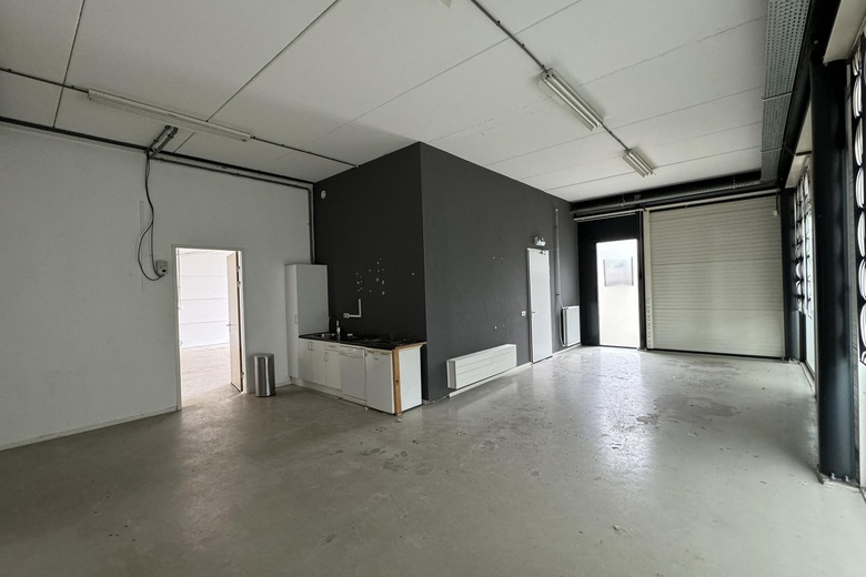 Bedrijfsruimteaan's-Gravenweg 318 - 334<br/> inNieuwerkerk aan den IJssel