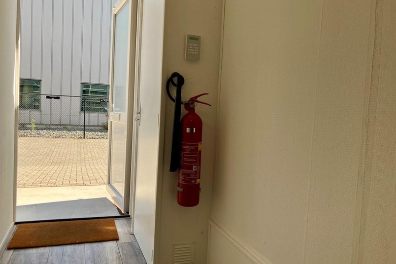 BedrijfsruimteaanEenspan 8 E<br/> inZeewolde