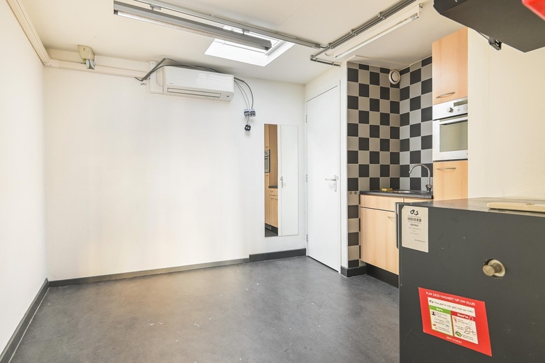 WinkelruimteaanKrocht 12<br/> inHaarlem WinkelruimteaanKrocht 12<br/> inHaarlem