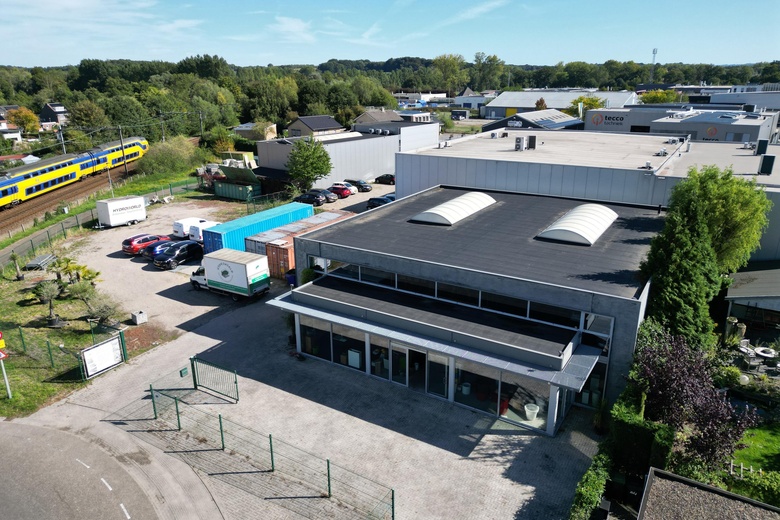 BedrijfsruimteaanBreinder 1 A<br/> inSchinnen