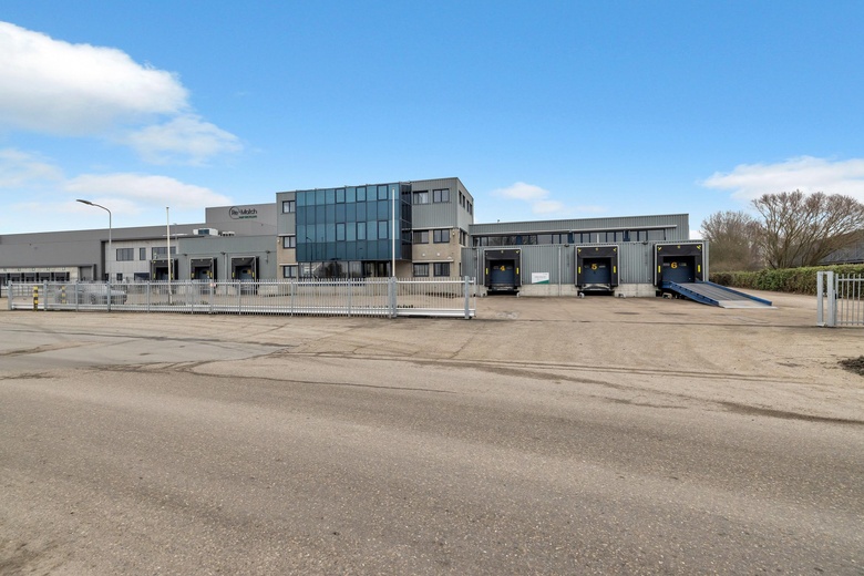 BedrijfsruimteaanPanovenweg 10<br/> inTiel