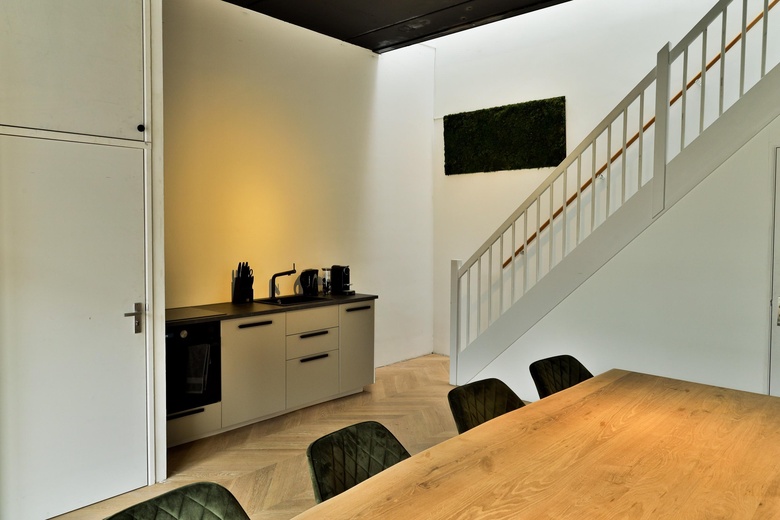 KantoorruimteaanWeesperstraat 100 B<br/> inDiemen KantoorruimteaanWeesperstraat 100 B<br/> inDiemen