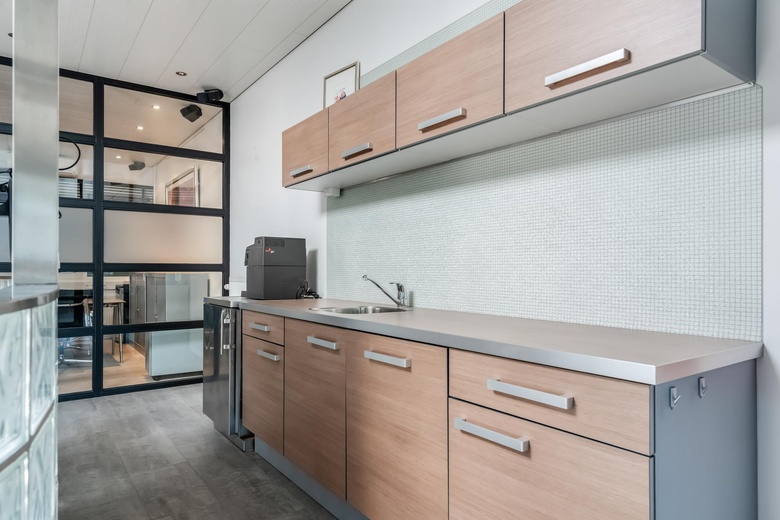 BedrijfsruimteaanSniep 103<br/> inDiemen