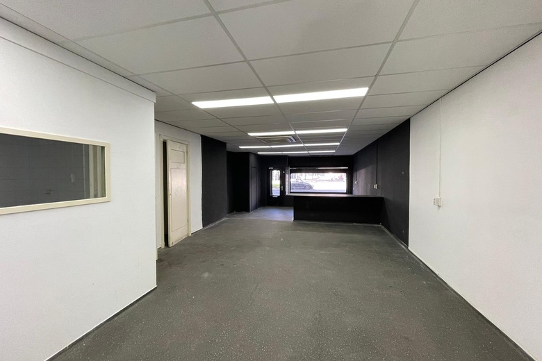 WinkelruimteaanDordtselaan 16 A<br/> inRotterdam