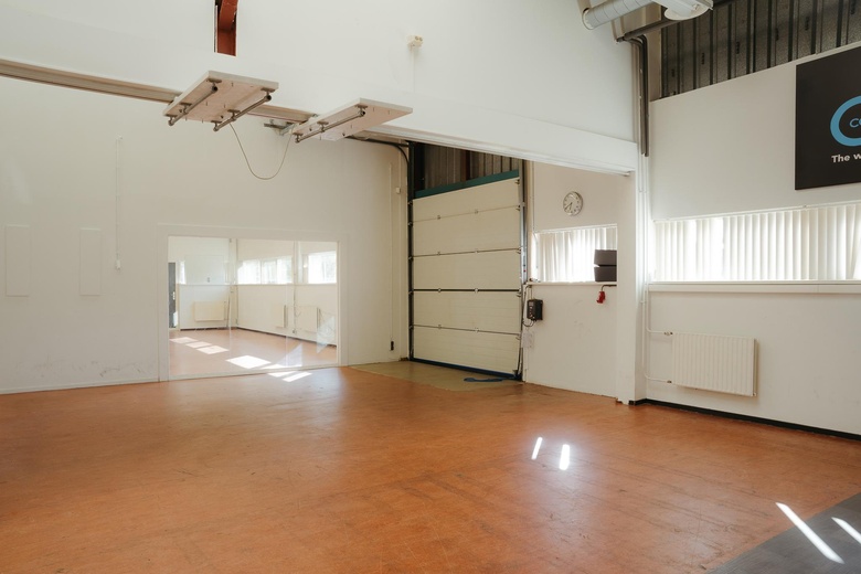 BedrijfsruimteaanRigakade 10<br/> inAmsterdam