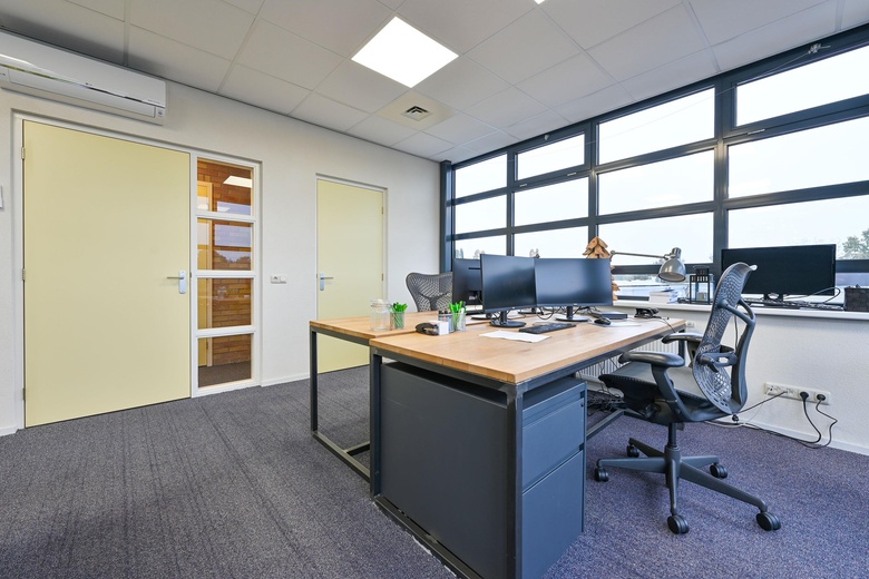 KantoorruimteaanHoge Eng-West 27 A<br/> inPutten