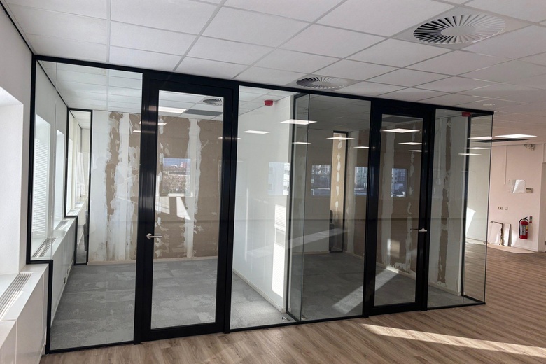 BedrijfsruimteaanTwentestraat 20-30<br/> inRotterdam