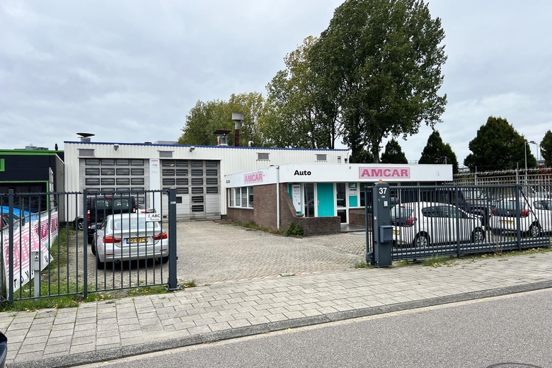 Bekijk foto 1 van Isolatorweg 37 Bekijk foto 1 van Isolatorweg 37