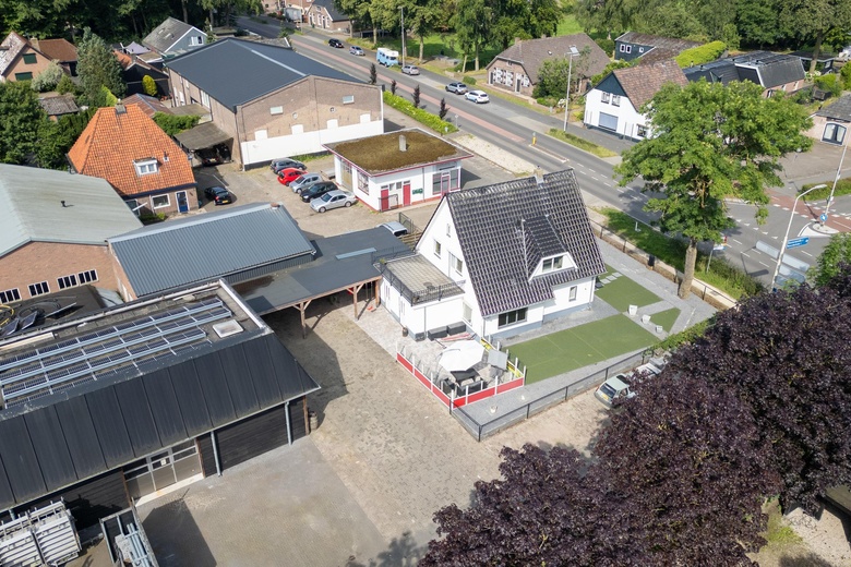 BedrijfsruimteaanZuiderzeestraatweg 233<br/> inOldebroek