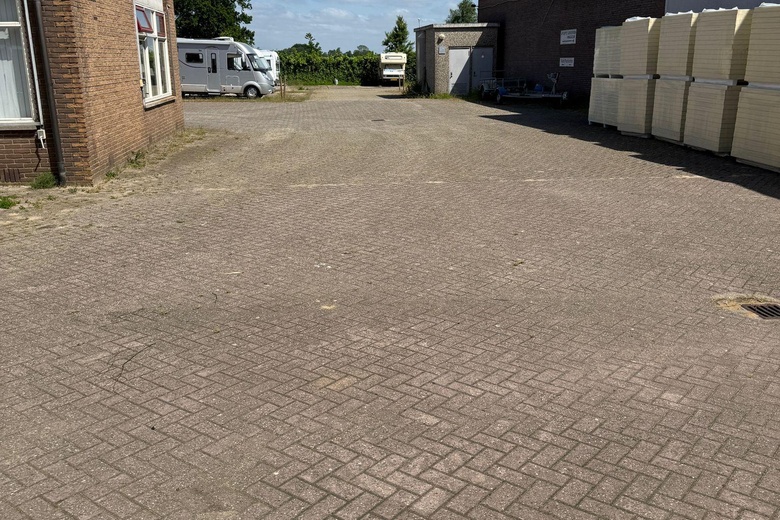 Bedrijfsruimteaanvan Lenneplaan 69 A<br/> inSoest Bedrijfsruimteaanvan Lenneplaan 69 A<br/> inSoest