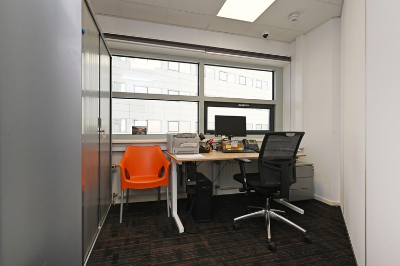 KantoorruimteaanMaanweg 174<br/> inDen Haag