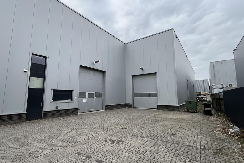 BedrijfsruimteaanUilenwaard 31<br/> inDen Bosch BedrijfsruimteaanUilenwaard 31<br/> inDen Bosch