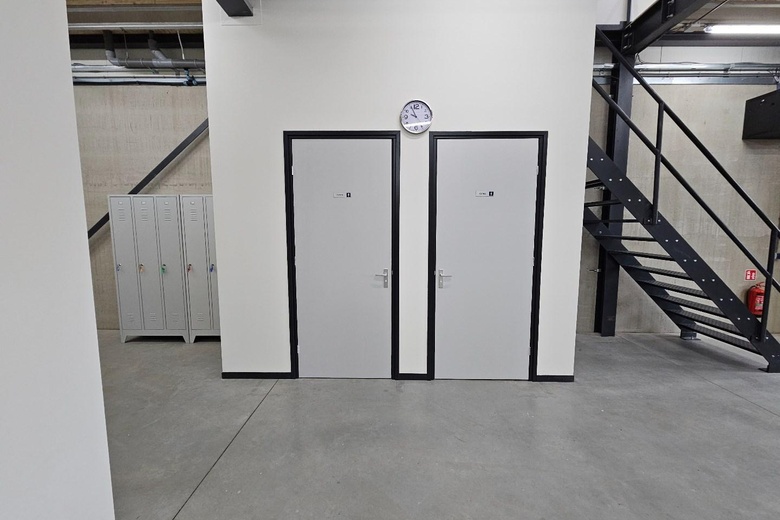BedrijfsruimteaanSchepelstraat 47<br/> inRoermond BedrijfsruimteaanSchepelstraat 47<br/> inRoermond