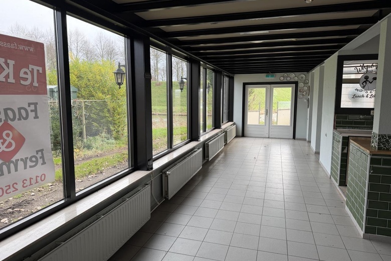 BedrijfsruimteaanStationsweg 1<br/> inHulst